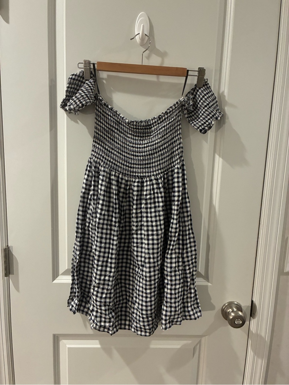 Forever 21 Black and White Gingham Off-Shoulder Dress